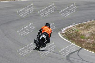 media/Apr-20-2025-AHRMA (Sun) [[393a79c373]]/Race/Group 5/Turn 4b/